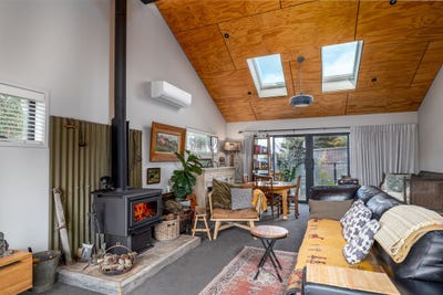 /international/nz/17-elizabeth-place-clyde-central-otago-lakes-district-380119881986/