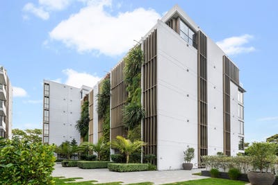 /international/nz/10-st-marks-road-remuera-auckland-380119865353/