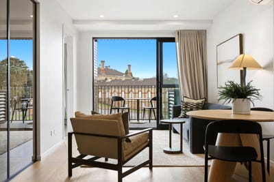 /international/nz/unit103-2a-te-ara-taurapa-point-chevalier-auckland-380119847882/