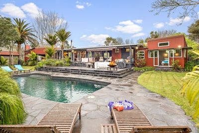 /international/nz/901a-south-head-road-helensville-auckland-380119805771/