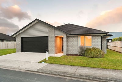/international/nz/4-dyer-lane-cambridge-waikato-380119942236/