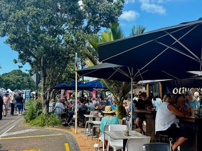 /international/nz/5-392-hibiscus-coast-highway-orewa-auckland-380119861595/