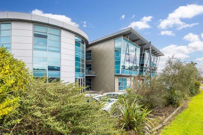 /international/nz/7-42-ormiston-road-flat-bush-auckland-380119820706/