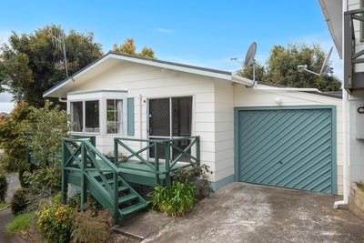 /international/nz/17-earls-place-onerahi-northland-380119963830/
