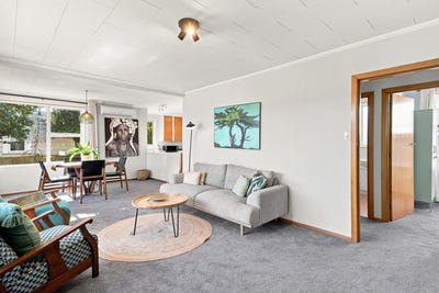 /international/nz/b-17-moreau-street-saint-kilda-otago-380119884834/