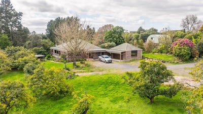 /international/nz/11-pahoia-road-pahoia-bay-of-plenty-380119963483/
