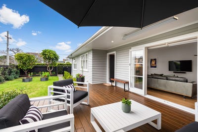 /international/nz/143-grey-street-onehunga-auckland-380119940420/
