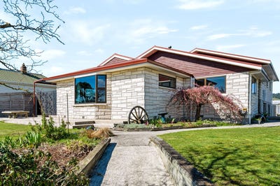 /international/nz/67-johnson-street-milton-otago-380119939214/