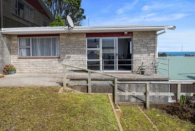 /international/nz/25d-port-view-crescent-moturoa-taranaki-380120077483/