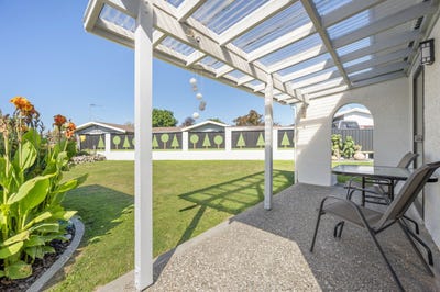 /international/nz/76b-gloucester-street-greenmeadows-hawkes-bay-380119831301/