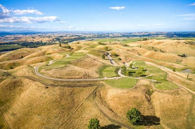 /international/nz/-limestone-hills-2594-state-highway-50-roys-hill-hawkes-bay-380119818526/