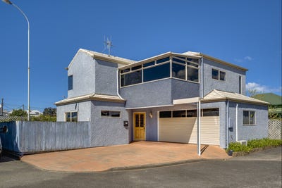 /international/nz/182-charles-street-westshore-hawkes-bay-380120077769/