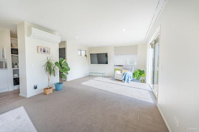 /international/nz/3-strawberry-lane-waimate-canterbury-380119937015/