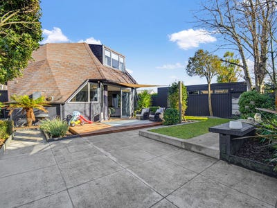 /international/nz/2-280-memorial-avenue-burnside-canterbury-380119879138/