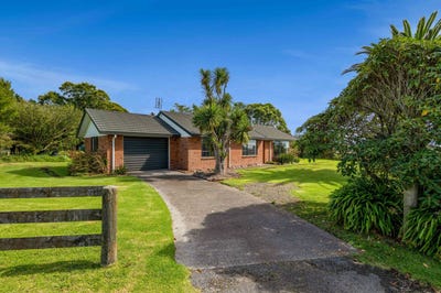 /international/nz/40-rona-road-waitara-taranaki-380119819960/