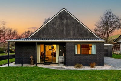 /international/nz/2-morrington-terrace-witherlea-marlborough-380120025447/