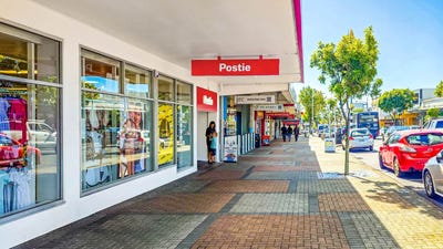 /international/nz/189-great-south-road-papakura-auckland-380119814677/