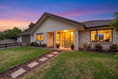 /international/nz/20-breaker-grove-waiuku-auckland-380120035914/
