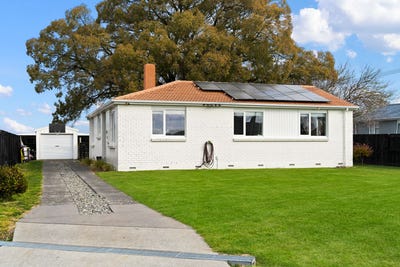 /international/nz/10-robertson-place-rukuhia-waikato-380119880797/