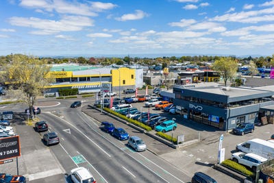 /international/nz/100-tomoana-road-saint-leonards-hawkes-bay-380120145012/