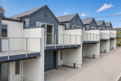 /international/nz/2-5-teddy-street-whitiora-waikato-380119825815/