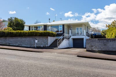 /international/nz/18-chamberlain-street-dannevirke-manawatu-whanganui-380120077589/