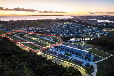 /international/nz/89-sunnyheights-road-orewa-auckland-380119836356/