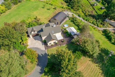 /international/nz/339-ahuroa-road-puhoi-auckland-380119815561/