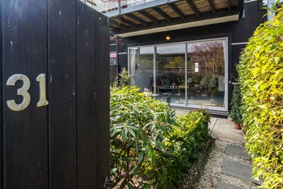 /international/nz/31-9-humber-street-pandora-hawkes-bay-380119879789/