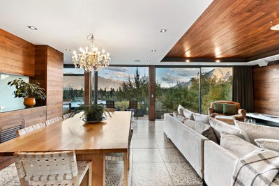 /international/nz/42a-man-street-queenstown-central-central-otago-lakes-district-380119809135/