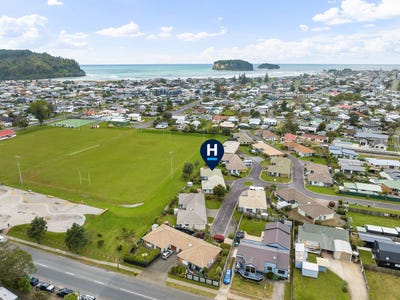 /international/nz/22-19-campbell-close-whangamata-coromandel-380119860224/
