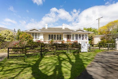/international/nz/45-severn-street-oamaru-otago-380120035992/