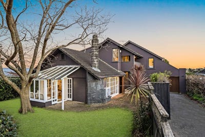 /international/nz/5-kempthorne-crescent-mission-bay-auckland-380119816448/