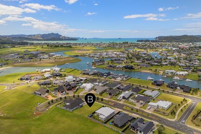 /international/nz/6-onerere-drive-whitianga-coromandel-380119862314/