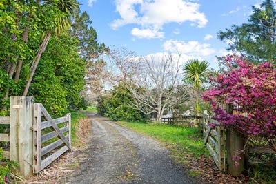 /international/nz/lot-2-14-brookdale-road-coatesville-auckland-380119865662/
