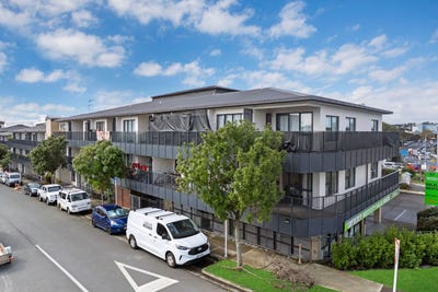 /international/nz/2u-1-wadier-place-henderson-auckland-380119839900/
