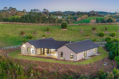 /international/nz/15-johnson-place-stillwater-west-coast-380119817187/