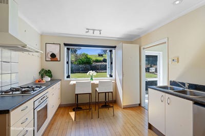/international/nz/192-huatoki-street-vogeltown-wellington-380120000507/