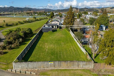 /international/nz/15-moewai-park-road-whitianga-coromandel-380119847718/