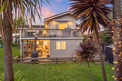 /international/nz/36-stredwick-drive-torbay-auckland-380120078219/