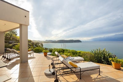 /international/nz/73-radar-road-hot-water-beach-whitianga-coromandel-380119830546/