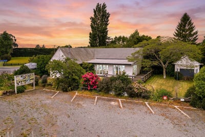 /international/nz/1887-selwyn-lake-road-dunsandel-canterbury-380120000505/