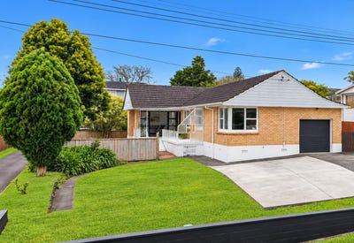/international/nz/11-tampin-road-hillpark-auckland-380119938754/