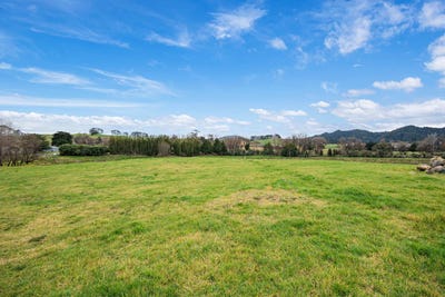 /international/nz/79-tavinor-road-otaika-northland-380119882866/
