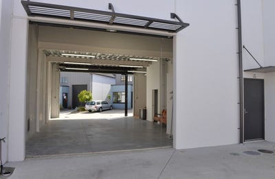 /international/nz/15-8-laurenson-drive-hobsonville-auckland-380119807638/