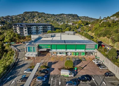 /international/nz/woolworths-crofton-downs-124-churchill-drive-crofton-downs-wellington-380119850736/