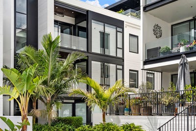 /international/nz/305-64-te-oneroa-way-long-bay-auckland-380119823351/