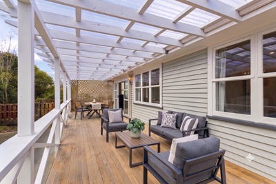 /international/nz/526-west-coast-road-oratia-auckland-380119863173/