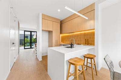 /international/nz/14-yozin-road-swanson-auckland-380119811635/