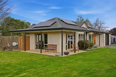 /international/nz/31-burnham-school-road-rolleston-canterbury-380119871621/